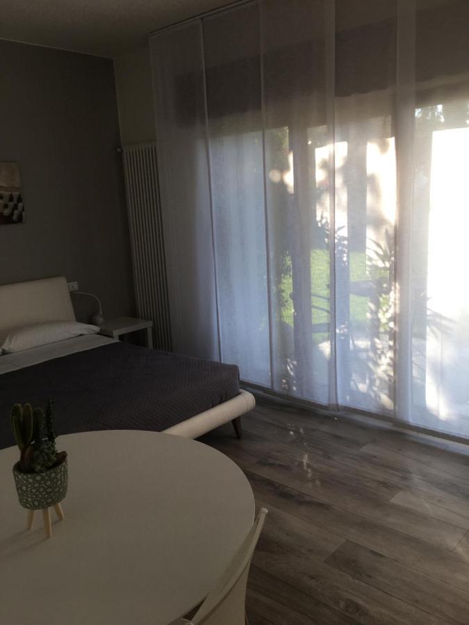 Relax & Emozioni Rooms Valeggio sul Mincio Bagian luar foto