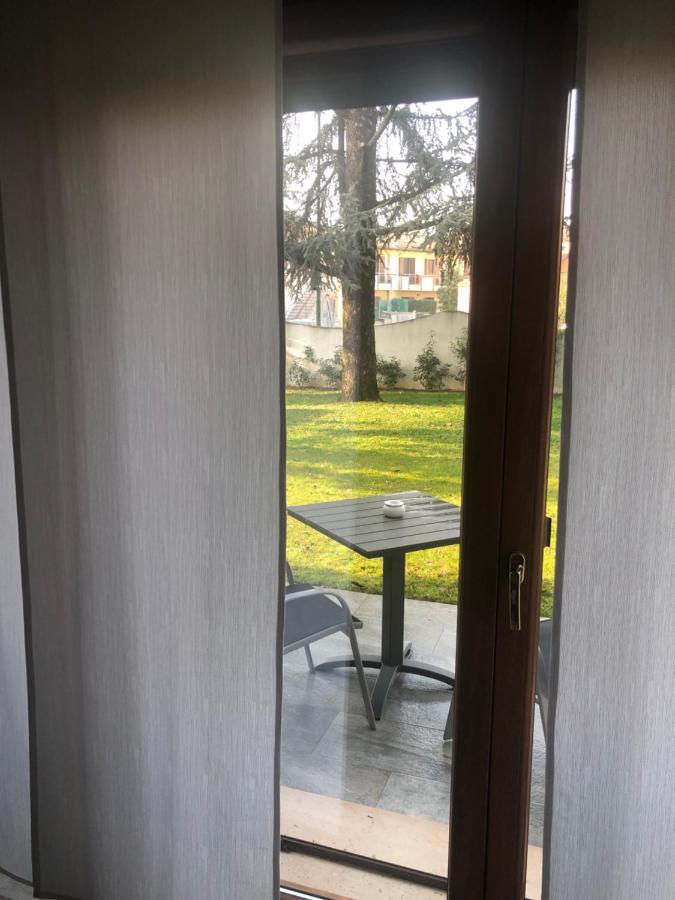 Relax & Emozioni Rooms Valeggio sul Mincio Bagian luar foto